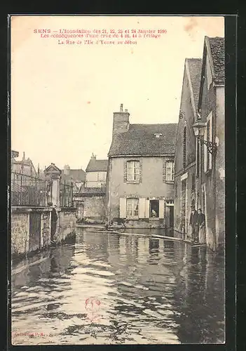 AK Sens, Inondations de Janvier 1910, Rue de l`Ile d`Yonne au début, Hochwasser