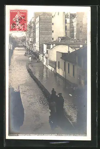AK Levalloiss-Perret, Inondations de Janvier 1910, Rue de Courcelles, Hochwasser