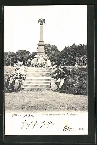 AK Husum, Kriegerdenkmal im Stadtpark