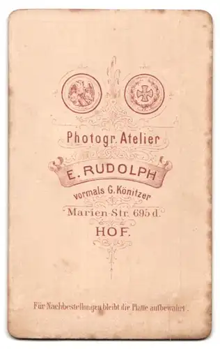 Fotografie E. Rudolph, Hof, Marienstr. 695d, Portrait niedliche Kinder in einer Studiokulisse