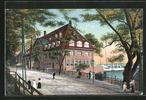 AK Kiel, Studentenheim mit Blick auf den Kriegshafen