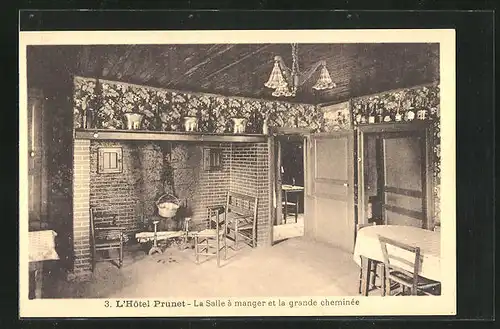 AK Souillac, L`Hotel Prunet, La Salle à manger et la grande cheminée