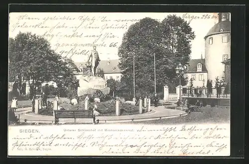 AK Siegen, Unterer Schlosshof mit Bismarckdenkmal