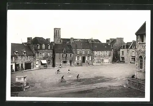 AK Callac, Un coin de la Place du Centre