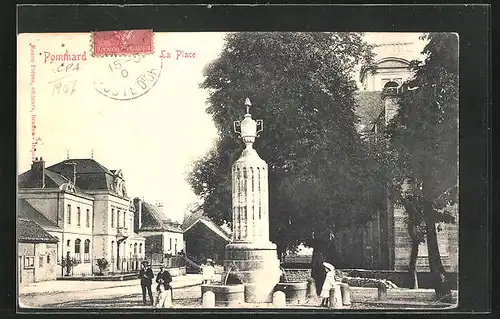 AK Pommard, Fontaine sur la Place