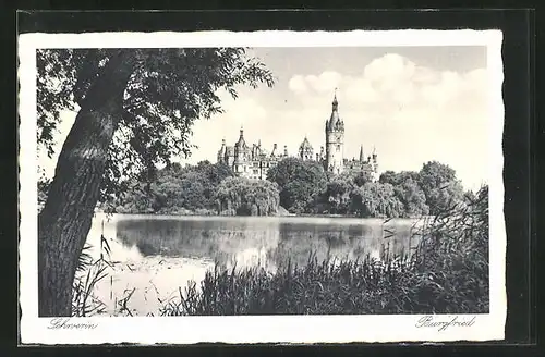 AK Schwerin, Blick auf den Burgfried