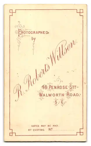Fotografie R. Robert Willson, Walworth, 116 Walworth Road, betagter Herr mitVollbart im Anzug