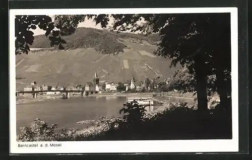 AK Berncastel a. d. Mosel, Ortsansicht, Hrsg. Hotel Römischer Kaiser