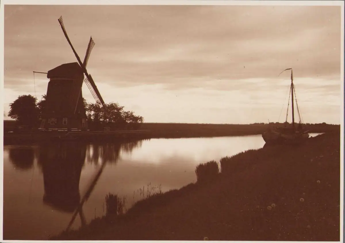 Fotografie August Kreyenkamp, Holland, Idyll mit Windmühle, Grossformat 39 x 29cm 2