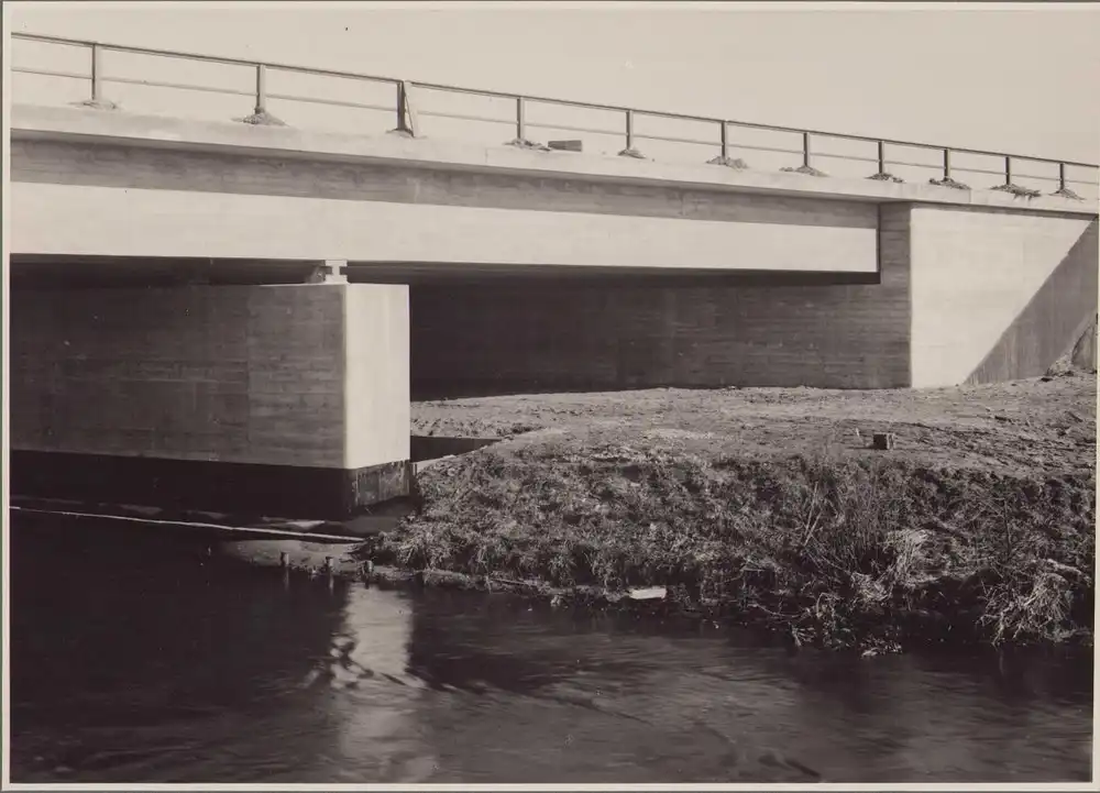 Fotografie Albert Renger-Patzsch, Baukunst / Bautechnik, Brücke Stahlbeton-Bauweise, Neue Sachlichkeit, 39 x 29cm 2