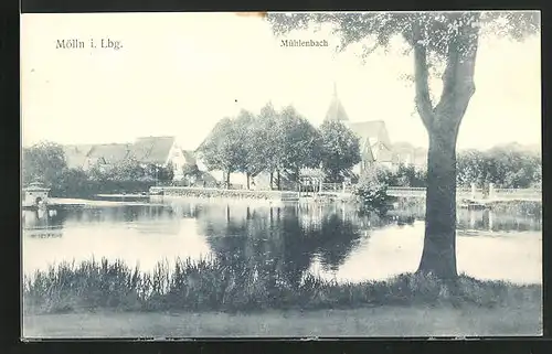 AK Mölln i. Lbg., Mühlenbach mit Ortsansicht