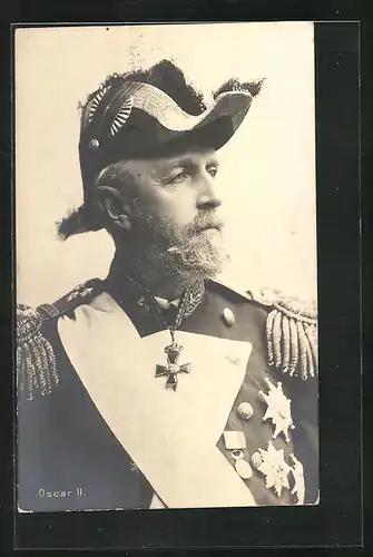 AK Portrait Oscar II. von Schweden in Uniform mit Orden