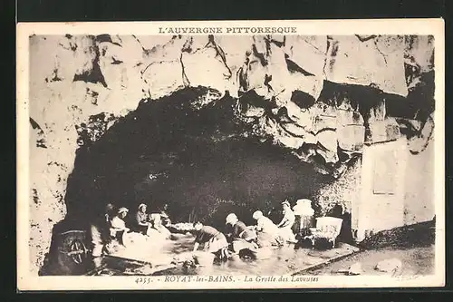 AK Royat-les-Bains, La Grotte des Laveuses, Waschfrauen