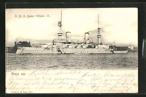 AK SMS Kaiser Wilhelm II. ankert vor Küste, Kriegsschiff