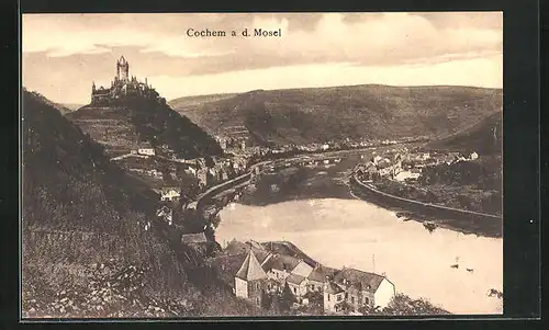 AK Cochem a. d. Mosel, Panoramablick mit Fluss