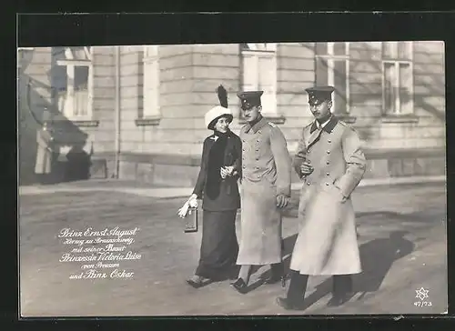 AK Ernst August Herzog von Braunschweig und Herzogin Victoria Luise, Prinz Oskar