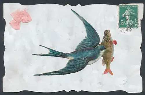 Oblaten-AK Vogel fliegt mit Fisch davon