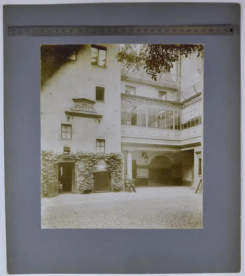 15 Fotografien F. Albert Schwartz, Berlin, Ansicht Berlin, Bankhaus Fetschow & Sohn, Klosterstrasse 87, 48 x 41cm 12