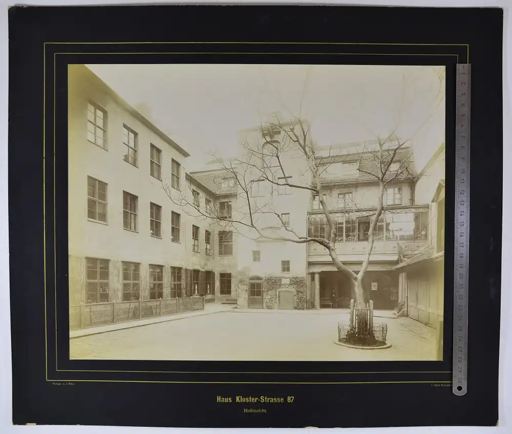 15 Fotografien F. Albert Schwartz, Berlin, Ansicht Berlin, Bankhaus Fetschow & Sohn, Klosterstrasse 87, 48 x 41cm 3