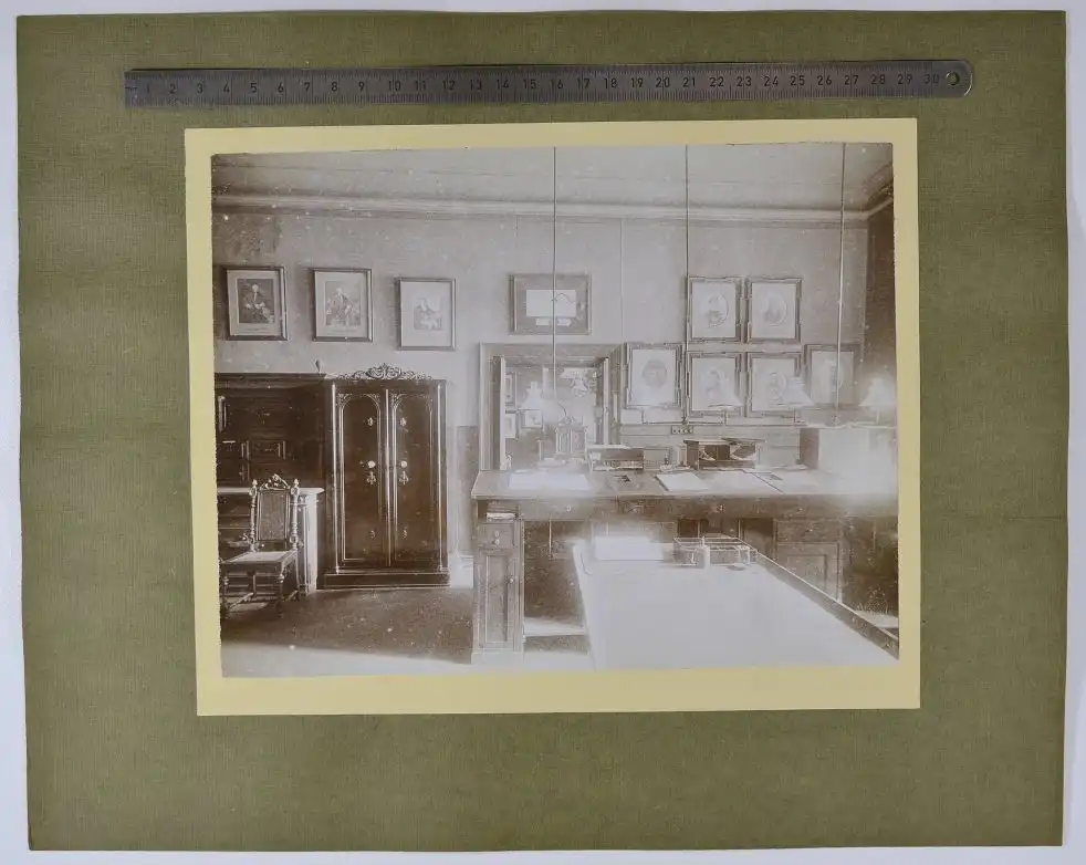 15 Fotografien F. Albert Schwartz, Berlin, Ansicht Berlin, Bankhaus Fetschow & Sohn, Klosterstrasse 87, 48 x 41cm 8