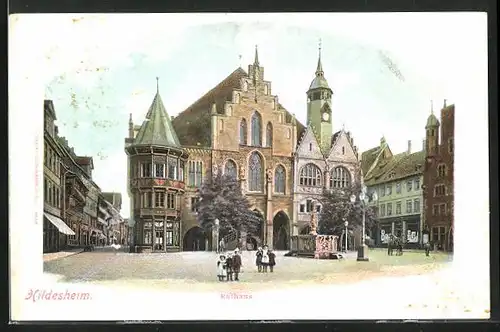 AK Hildesheim, Kinder auf dem Marktplatz vor dem Rathaus