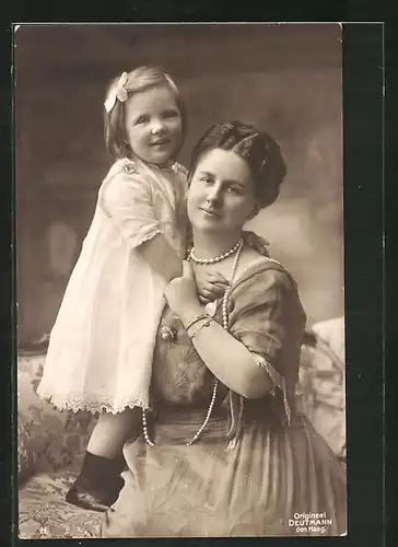 AK Königin Wilhelmina von den Niederlanden mit Tochter