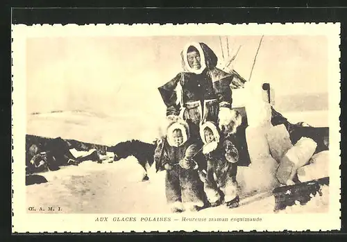 AK Aux glaces Polaires, Heureuse maman esquimaude, Eskimo