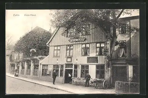 AK Eutin, Strassenpartie mit Gasthof Voss-Haus