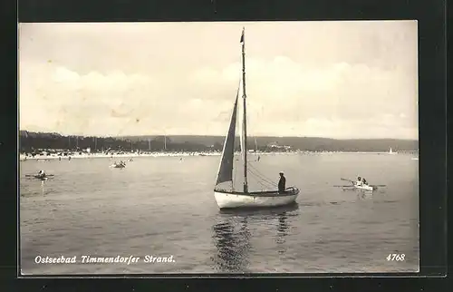 AK Timmendorfer Strand, Segel- und Ruderboot in Strandnähe