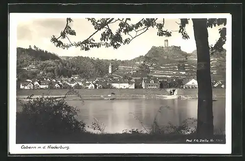 AK Cobern, Blick zum Ort mit Niederburg
