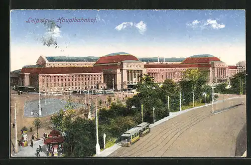 AK Leipzig, Hauptbahnhof, Strassenbahn unterwegs