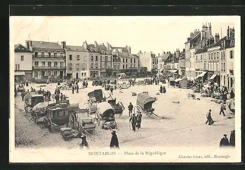 AK Montargis, Place de la Republique