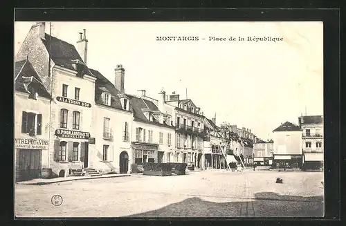 AK Montargis, Place de la Republique