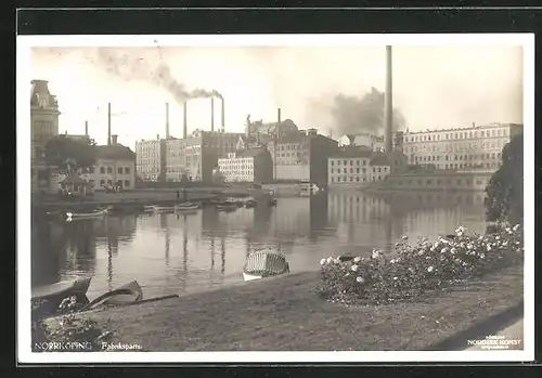 AK Norrköping, Fabriksparti, Ansicht vom Ufer aus