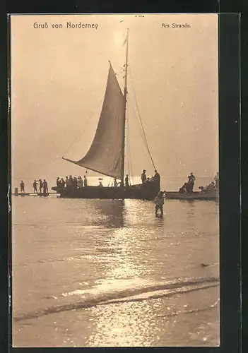 AK Norderney, Segelboot am Strande im Sonnenlicht