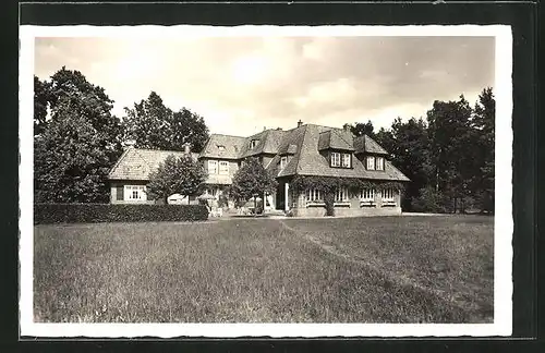 AK Sandkrug bei Lauenburg, Die Landhausklinik über der Elbe