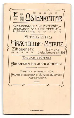 Fotografie E. Ostenkötter, Hirschfelde, Zittauerstrasse, Portrait bürgerliche Dame mit einem Mädchen und Kleinkind