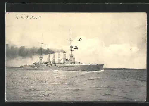 AK Kriegsschiff SMS Roon in voller Fahrt