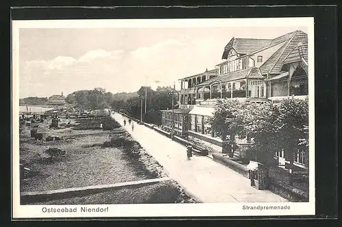 AK Niendorf, Strandpromenade mit Passanten