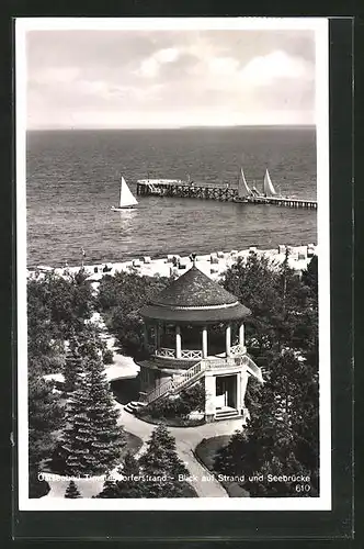 AK Timmendorferstrand, Blick auf Strand und Seebrücke mit Segelbooten