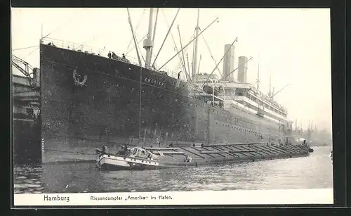 AK Hamburg, Riesendampfer Amerika im Hafen