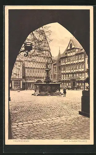 AK Hildesheim, Marktplatz mit Brunnen