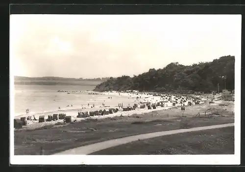 AK Hohwacht, Strand mit Besuchern