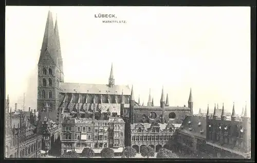 AK Lübeck, Marktplatz mit Kirche