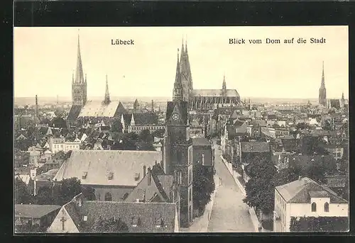 AK Lübeck, Blick vom Dom auf die Stadt