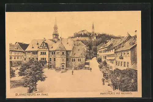 AK Blankenburg a. H., Marktplatz mit Rathaus