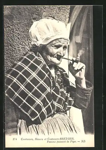 AK Bretagne, Femme fumant la Pipe