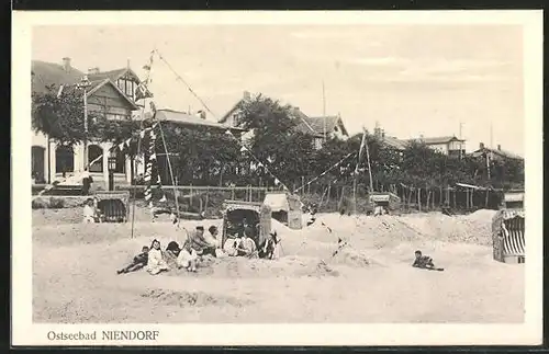 AK Niendorf, Partie am Strand mit Gästen