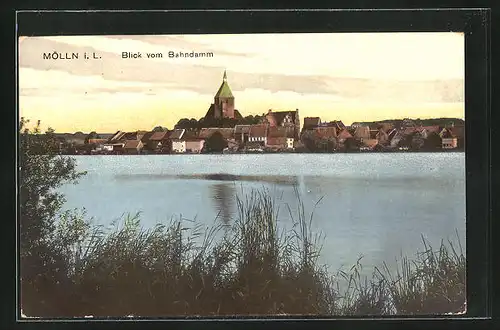 AK Mölln /Lauenburg, Blick vom Bahndamm auf den Ort