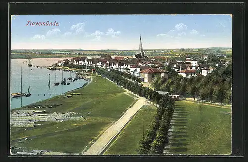 AK Travemünde, Ortsansicht mit Hafen aus der Vogelschau